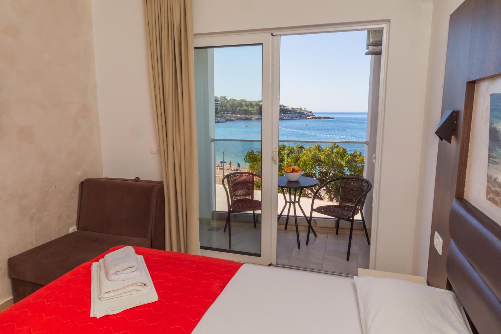 David Lux Beach Rooms Dobra Voda Eksteriør billede